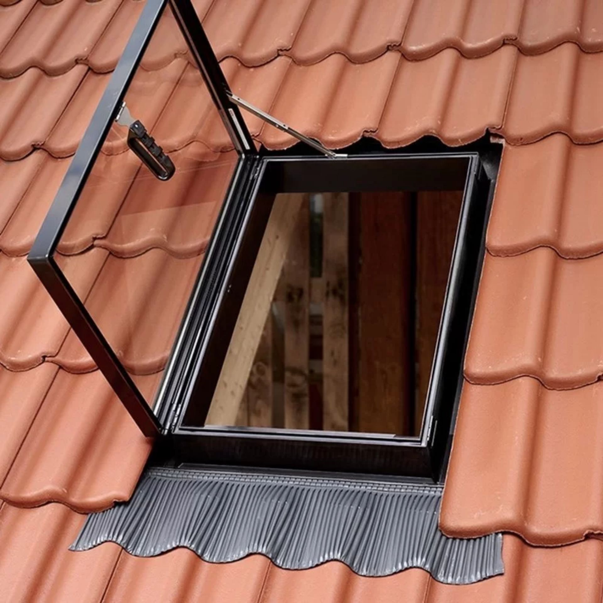 Janela/ Saída para o Exterior VELUX GVT